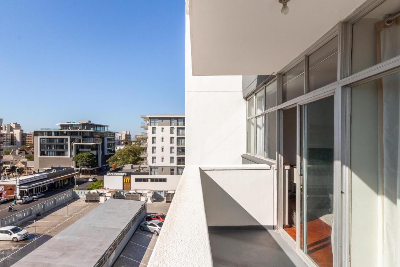 The Towers In Sea Point Apartment Cape Town