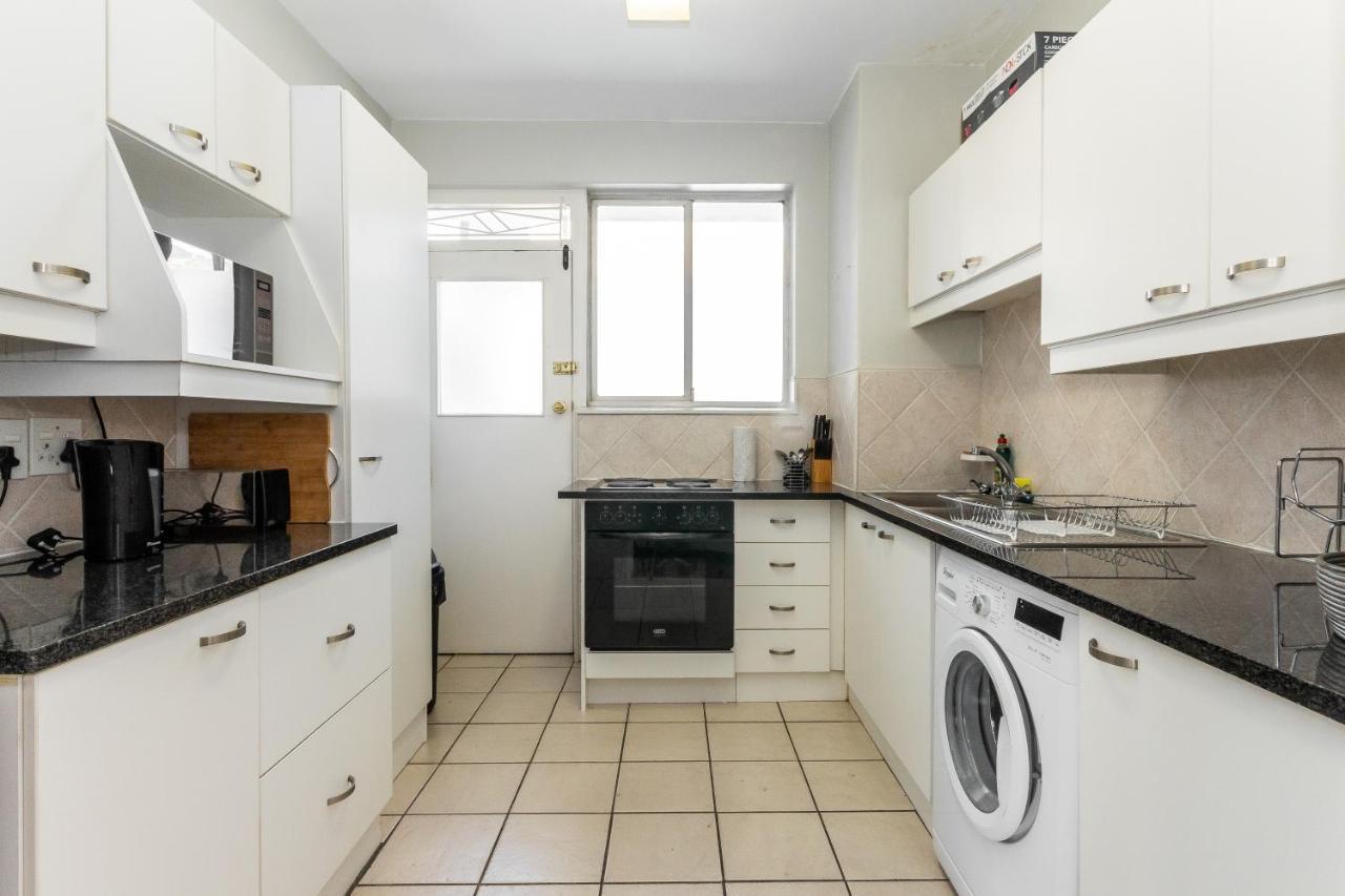 The Towers In Sea Point Apartment Cape Town